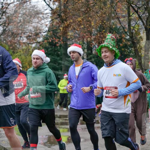 07.12.2025 - St. Pauli X-Mass-Run No. 15 Michael Burmester http://msf.ph/oto/9409054 07.12.2025 09:44:57 Laufen 1888, 4607, 15, 46 meine-sportfotos.de