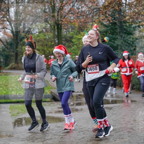 07.12.2025 - St. Pauli X-Mass-Run No. 15 Michael Burmester http://msf.ph/oto/9409061 07.12.2025 11:27:17 Laufen 365, 3650 meine-sportfotos.de