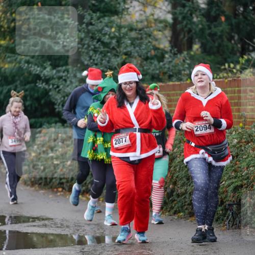 07.12.2025 - St. Pauli X-Mass-Run No. 15 Michael Burmester http://msf.ph/oto/9409070 07.12.2025 11:27:19 Laufen 3499, 2077, 2094 meine-sportfotos.de