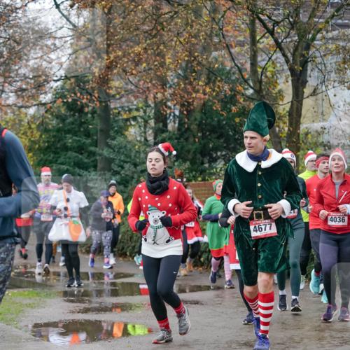 07.12.2025 - St. Pauli X-Mass-Run No. 15 Michael Burmester http://msf.ph/oto/9409087 07.12.2025 09:45:01 Laufen 4677, 4036 meine-sportfotos.de