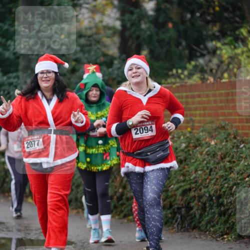 07.12.2025 - St. Pauli X-Mass-Run No. 15 Michael Burmester http://msf.ph/oto/9409088 07.12.2025 11:27:20 Laufen 5, 2077, 15, 2094 meine-sportfotos.de
