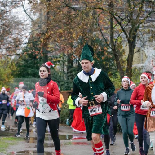 07.12.2025 - St. Pauli X-Mass-Run No. 15 Michael Burmester http://msf.ph/oto/9409090 07.12.2025 09:45:02 Laufen 15, 4677, 1121, 17 meine-sportfotos.de