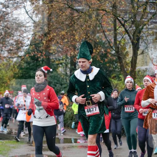 07.12.2025 - St. Pauli X-Mass-Run No. 15 Michael Burmester http://msf.ph/oto/9409093 07.12.2025 09:45:02 Laufen 15, 4677, 1121, 40, 17 meine-sportfotos.de