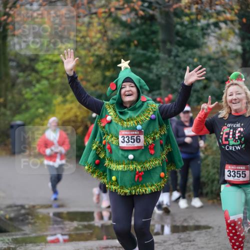 07.12.2025 - St. Pauli X-Mass-Run No. 15 Michael Burmester http://msf.ph/oto/9409118 07.12.2025 11:27:23 Laufen 15, 3356, 15, 3355, 3502 meine-sportfotos.de