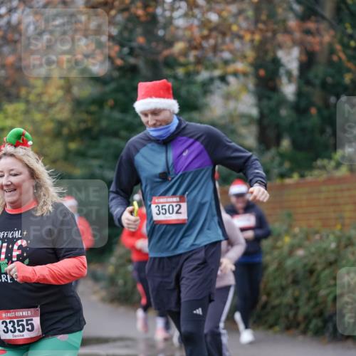 07.12.2025 - St. Pauli X-Mass-Run No. 15 Michael Burmester http://msf.ph/oto/9409127 07.12.2025 11:27:24 Laufen 3502, 15, 3355 meine-sportfotos.de