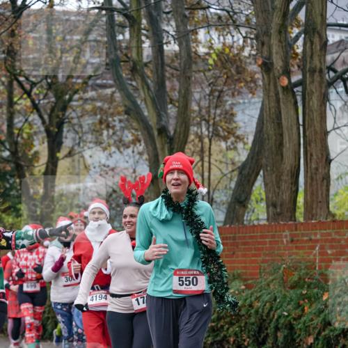 07.12.2025 - St. Pauli X-Mass-Run No. 15 Michael Burmester http://msf.ph/oto/9409185 07.12.2025 09:45:12 Laufen 699, 30, 4194, 17, 15, 550 meine-sportfotos.de