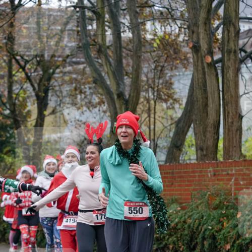 07.12.2025 - St. Pauli X-Mass-Run No. 15 Michael Burmester http://msf.ph/oto/9409188 07.12.2025 09:45:12 Laufen 419, 178, 15, 550 meine-sportfotos.de