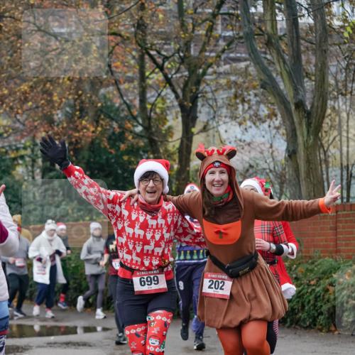 07.12.2025 - St. Pauli X-Mass-Run No. 15 Michael Burmester http://msf.ph/oto/9409218 07.12.2025 09:45:15 Laufen 15, 699, 15, 202 meine-sportfotos.de