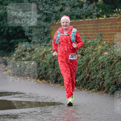 07.12.2025 - St. Pauli X-Mass-Run No. 15 Michael Burmester http://msf.ph/oto/9409228 07.12.2025 11:27:37 Laufen 2671 meine-sportfotos.de