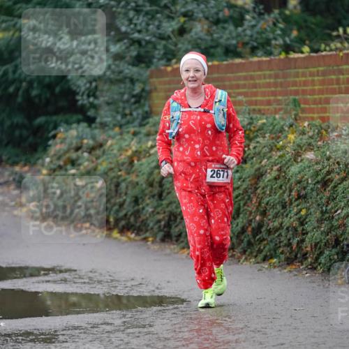 07.12.2025 - St. Pauli X-Mass-Run No. 15 Michael Burmester http://msf.ph/oto/9409231 07.12.2025 11:27:37 Laufen 2671 meine-sportfotos.de