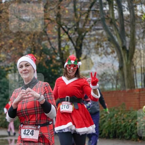 07.12.2025 - St. Pauli X-Mass-Run No. 15 Michael Burmester http://msf.ph/oto/9409233 07.12.2025 09:45:16 Laufen 15, 424, 210 meine-sportfotos.de