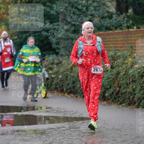 07.12.2025 - St. Pauli X-Mass-Run No. 15 Michael Burmester http://msf.ph/oto/9409234 07.12.2025 11:27:38 Laufen 2671 meine-sportfotos.de
