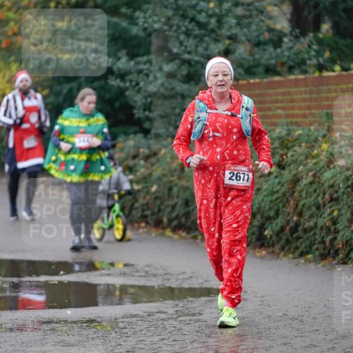 07.12.2025 - St. Pauli X-Mass-Run No. 15 Michael Burmester http://msf.ph/oto/9409237 07.12.2025 11:27:38 Laufen 2671 meine-sportfotos.de