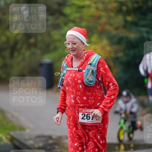 07.12.2025 - St. Pauli X-Mass-Run No. 15 Michael Burmester http://msf.ph/oto/9409243 07.12.2025 11:27:40 Laufen 261 meine-sportfotos.de