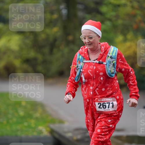 07.12.2025 - St. Pauli X-Mass-Run No. 15 Michael Burmester http://msf.ph/oto/9409249 07.12.2025 11:27:40 Laufen 15, 2671 meine-sportfotos.de