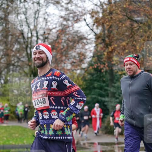 07.12.2025 - St. Pauli X-Mass-Run No. 15 Michael Burmester http://msf.ph/oto/9409250 07.12.2025 09:45:18 Laufen 15, 1248, 19 meine-sportfotos.de