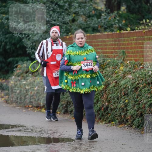 07.12.2025 - St. Pauli X-Mass-Run No. 15 Michael Burmester http://msf.ph/oto/9409258 07.12.2025 11:27:41 Laufen 22, 3444 meine-sportfotos.de