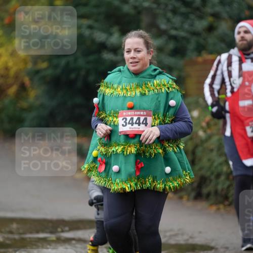 07.12.2025 - St. Pauli X-Mass-Run No. 15 Michael Burmester http://msf.ph/oto/9409275 07.12.2025 11:27:43 Laufen 15, 3444, 2228 meine-sportfotos.de