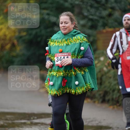 07.12.2025 - St. Pauli X-Mass-Run No. 15 Michael Burmester http://msf.ph/oto/9409278 07.12.2025 11:27:43 Laufen 15, 34, 2221 meine-sportfotos.de