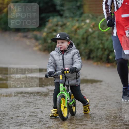 07.12.2025 - St. Pauli X-Mass-Run No. 15 Michael Burmester http://msf.ph/oto/9409293 07.12.2025 11:27:45 Laufen 2228 meine-sportfotos.de