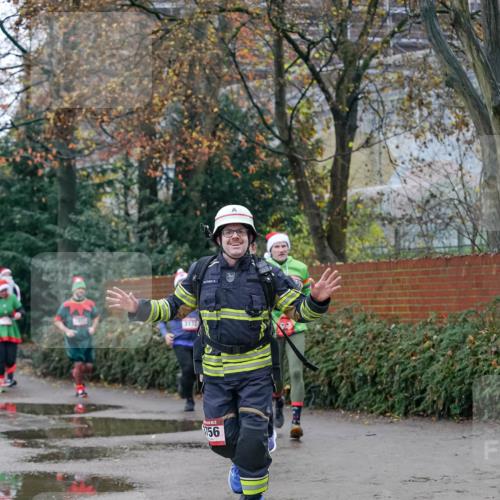 07.12.2025 - St. Pauli X-Mass-Run No. 15 Michael Burmester http://msf.ph/oto/9409333 07.12.2025 09:45:28 Laufen 3172, 156 meine-sportfotos.de