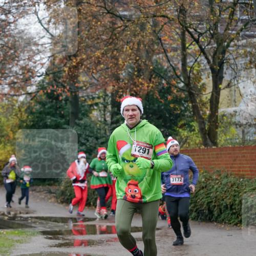 07.12.2025 - St. Pauli X-Mass-Run No. 15 Michael Burmester http://msf.ph/oto/9409357 07.12.2025 09:45:30 Laufen 1291, 3172 meine-sportfotos.de