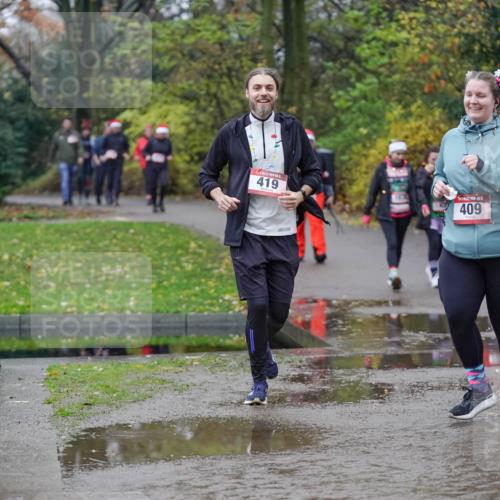 07.12.2025 - St. Pauli X-Mass-Run No. 15 Michael Burmester http://msf.ph/oto/9409380 07.12.2025 11:28:03 Laufen 419, 409 meine-sportfotos.de