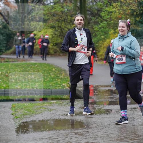07.12.2025 - St. Pauli X-Mass-Run No. 15 Michael Burmester http://msf.ph/oto/9409386 07.12.2025 11:28:03 Laufen 9, 409 meine-sportfotos.de