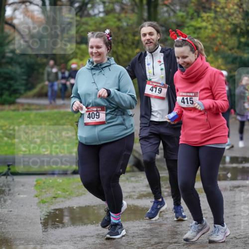 07.12.2025 - St. Pauli X-Mass-Run No. 15 Michael Burmester http://msf.ph/oto/9409404 07.12.2025 11:28:04 Laufen 2015, 409, 419, 415 meine-sportfotos.de
