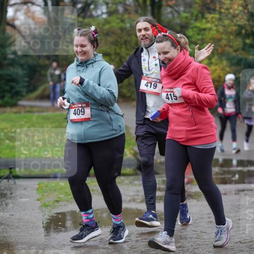 07.12.2025 - St. Pauli X-Mass-Run No. 15 Michael Burmester http://msf.ph/oto/9409407 07.12.2025 11:28:04 Laufen 409, 419, 415 meine-sportfotos.de