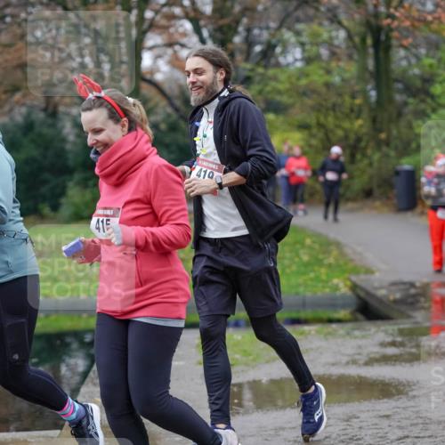 07.12.2025 - St. Pauli X-Mass-Run No. 15 Michael Burmester http://msf.ph/oto/9409410 07.12.2025 11:28:05 Laufen 415, 409, 419 meine-sportfotos.de