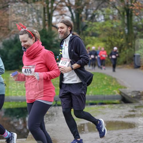 07.12.2025 - St. Pauli X-Mass-Run No. 15 Michael Burmester http://msf.ph/oto/9409413 07.12.2025 11:28:05 Laufen 409, 5, 415, 419 meine-sportfotos.de