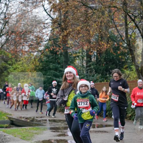 07.12.2025 - St. Pauli X-Mass-Run No. 15 Michael Burmester http://msf.ph/oto/9409439 07.12.2025 09:45:39 Laufen 27, 15, 2712, 3354, 1571 meine-sportfotos.de