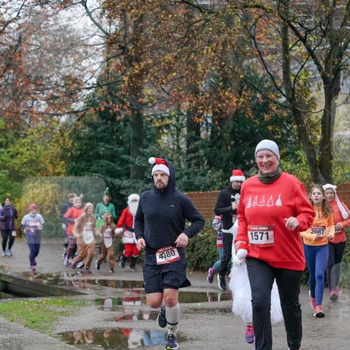 07.12.2025 - St. Pauli X-Mass-Run No. 15 Michael Burmester http://msf.ph/oto/9409466 07.12.2025 09:45:42 Laufen 112, 144, 4, 4080, 1571, 2087 meine-sportfotos.de