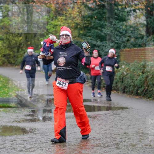 07.12.2025 - St. Pauli X-Mass-Run No. 15 Michael Burmester http://msf.ph/oto/9409489 07.12.2025 11:28:16 Laufen 242, 3021, 2425 meine-sportfotos.de