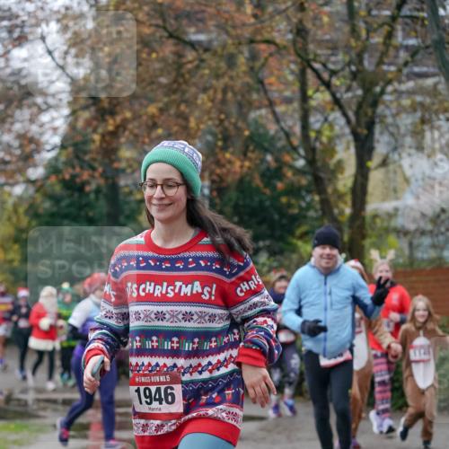 07.12.2025 - St. Pauli X-Mass-Run No. 15 Michael Burmester http://msf.ph/oto/9409531 07.12.2025 09:45:48 Laufen 15, 1946, 11141 meine-sportfotos.de