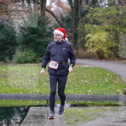 07.12.2025 - St. Pauli X-Mass-Run No. 15 Michael Burmester http://msf.ph/oto/9409536 07.12.2025 11:28:21 Laufen 2826 meine-sportfotos.de