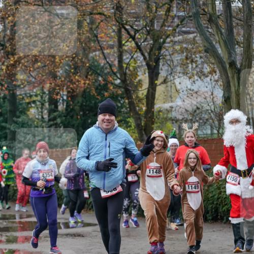 07.12.2025 - St. Pauli X-Mass-Run No. 15 Michael Burmester http://msf.ph/oto/9409537 07.12.2025 09:45:49 Laufen 4354, 57, 1148, 1149, 1150 meine-sportfotos.de