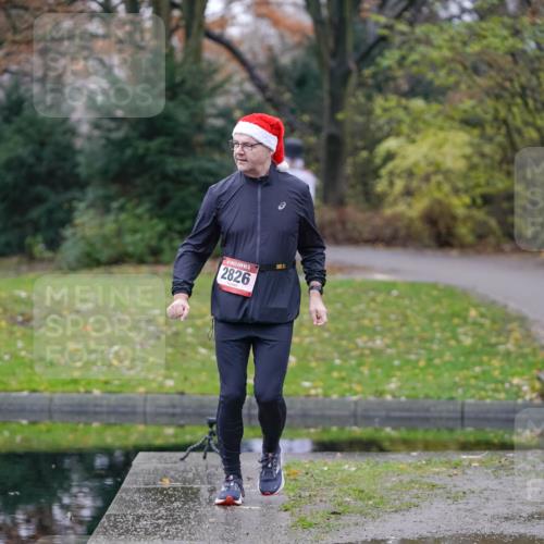 07.12.2025 - St. Pauli X-Mass-Run No. 15 Michael Burmester http://msf.ph/oto/9409539 07.12.2025 11:28:21 Laufen 2826 meine-sportfotos.de