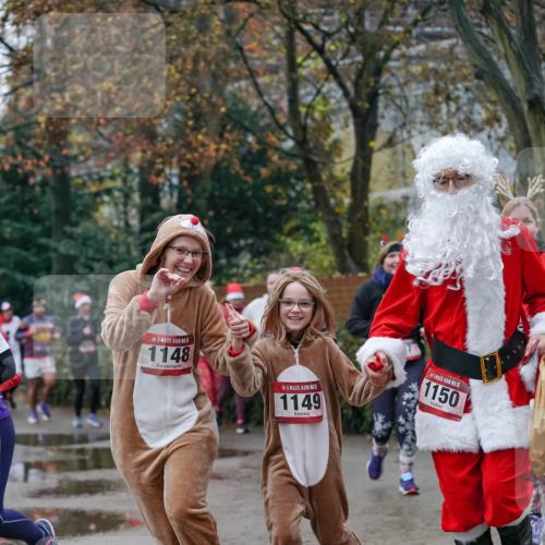 07.12.2025 - St. Pauli X-Mass-Run No. 15 Michael Burmester http://msf.ph/oto/9409564 07.12.2025 09:45:50 Laufen 5, 1148, 1149, 15, 1150 meine-sportfotos.de