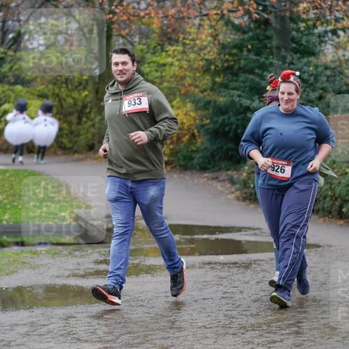 07.12.2025 - St. Pauli X-Mass-Run No. 15 Michael Burmester http://msf.ph/oto/9409578 07.12.2025 11:28:26 Laufen 933, 15, 926 meine-sportfotos.de