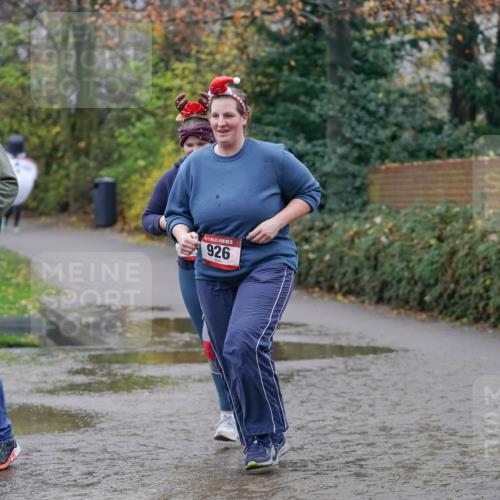 07.12.2025 - St. Pauli X-Mass-Run No. 15 Michael Burmester http://msf.ph/oto/9409584 07.12.2025 11:28:27 Laufen 933, 15, 926 meine-sportfotos.de