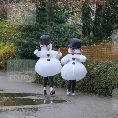 07.12.2025 - St. Pauli X-Mass-Run No. 15 Michael Burmester http://msf.ph/oto/9409605 07.12.2025 11:28:36 Laufen  meine-sportfotos.de