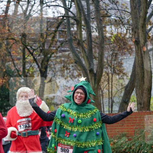 07.12.2025 - St. Pauli X-Mass-Run No. 15 Michael Burmester http://msf.ph/oto/9409618 07.12.2025 09:45:57 Laufen 1363, 5, 1363, 15, 989 meine-sportfotos.de