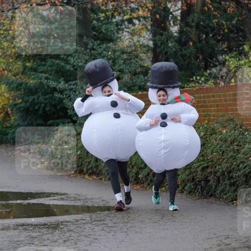 07.12.2025 - St. Pauli X-Mass-Run No. 15 Michael Burmester http://msf.ph/oto/9409620 07.12.2025 11:28:38 Laufen  meine-sportfotos.de