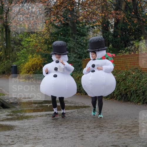 07.12.2025 - St. Pauli X-Mass-Run No. 15 Michael Burmester http://msf.ph/oto/9409632 07.12.2025 11:28:39 Laufen  meine-sportfotos.de