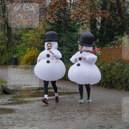 07.12.2025 - St. Pauli X-Mass-Run No. 15 Michael Burmester http://msf.ph/oto/9409635 07.12.2025 11:28:39 Laufen  meine-sportfotos.de