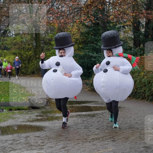 07.12.2025 - St. Pauli X-Mass-Run No. 15 Michael Burmester http://msf.ph/oto/9409641 07.12.2025 11:28:40 Laufen  meine-sportfotos.de