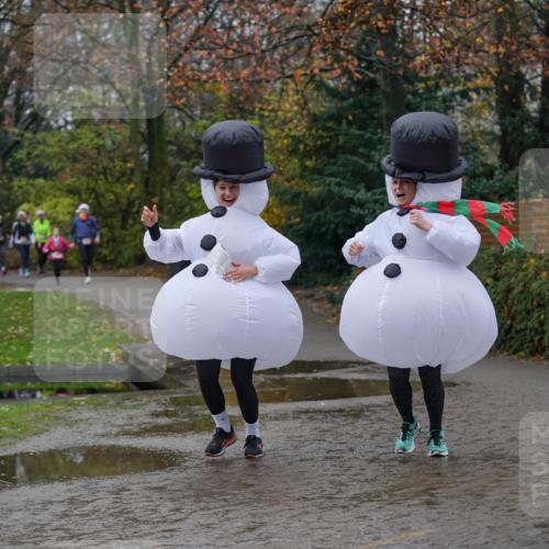 07.12.2025 - St. Pauli X-Mass-Run No. 15 Michael Burmester http://msf.ph/oto/9409644 07.12.2025 11:28:40 Laufen  meine-sportfotos.de