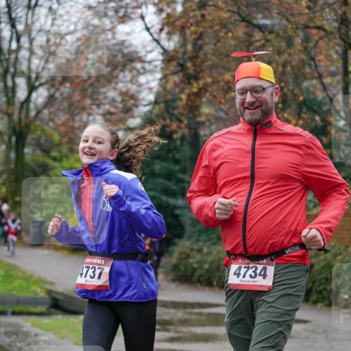 07.12.2025 - St. Pauli X-Mass-Run No. 15 Michael Burmester http://msf.ph/oto/9409692 07.12.2025 09:46:05 Laufen 15, 15, 4737, 4734 meine-sportfotos.de